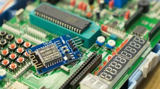 初學(xué)者先學(xué)plc還是單片機(jī)好 初學(xué)者先學(xué)plc還是單片機(jī)好